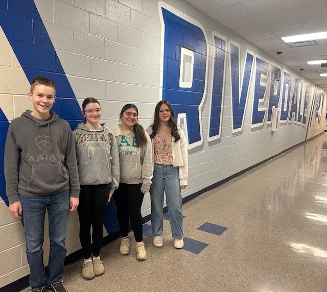 Tyler, Claryssa, Alexis, Molly