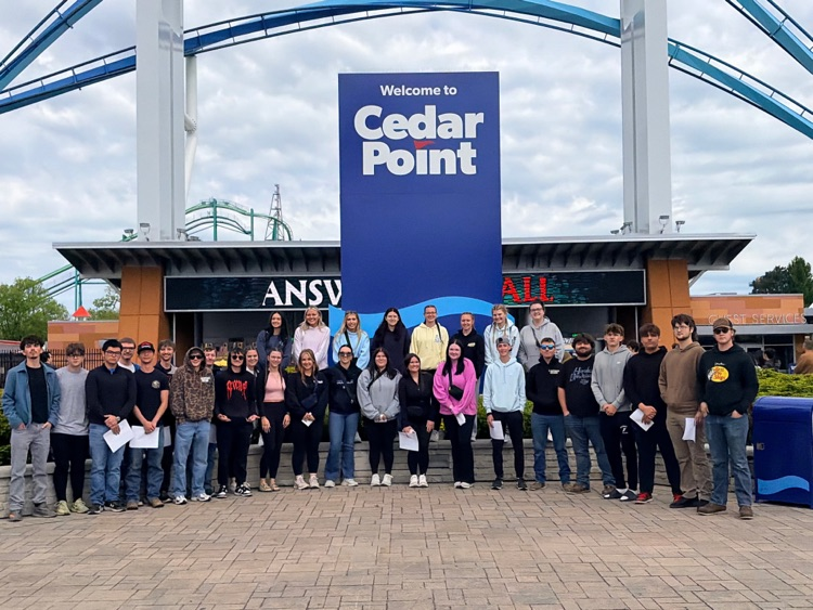 seniors that went to cedar point