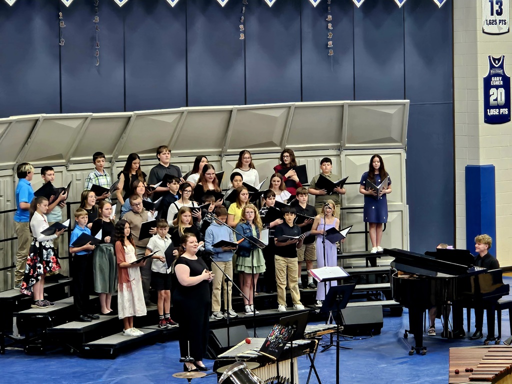 6th grade choir singing