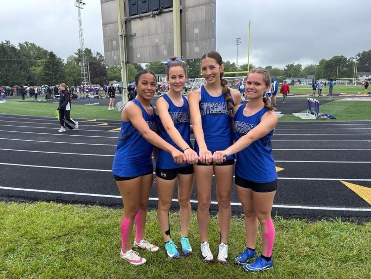 girls heading to regionals  