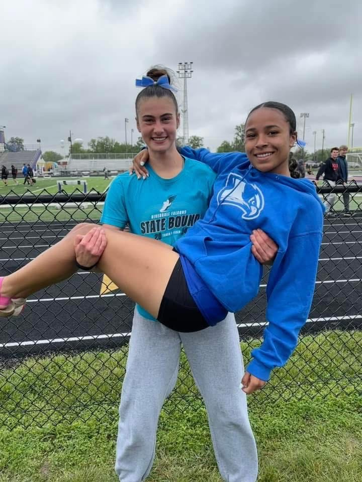 girls heading to regionals. 