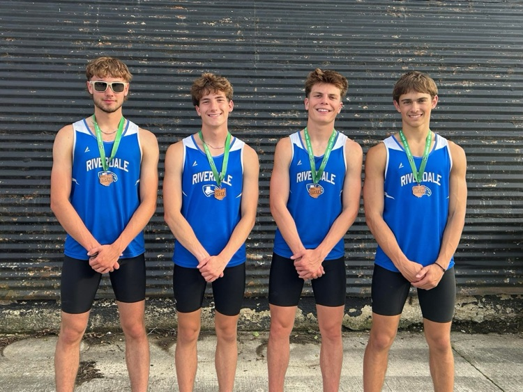 4x8
