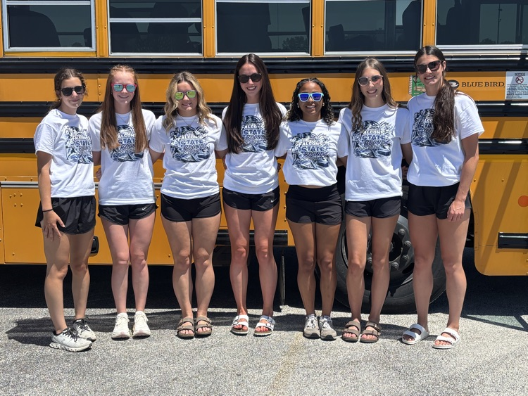 girls track state conpetitors 