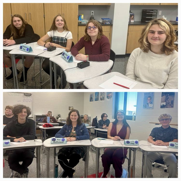 kids competing in Quiz Bowl