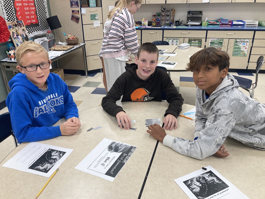 Students in Mrs. Bohnam’s 6th Grade ELA class put their grammar skills to the test with the engaging “Escape the Evil Grammarian” lesson!