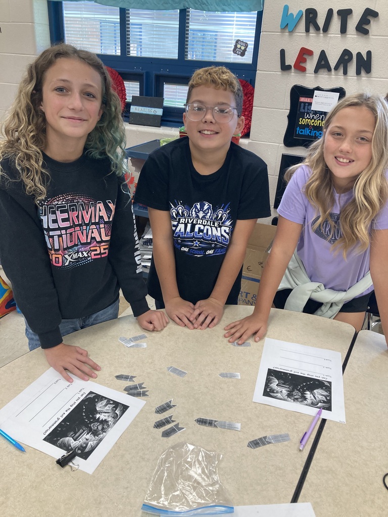 Students in Mrs. Bohnam’s 6th Grade ELA class put their grammar skills to the test with the engaging “Escape the Evil Grammarian” lesson!