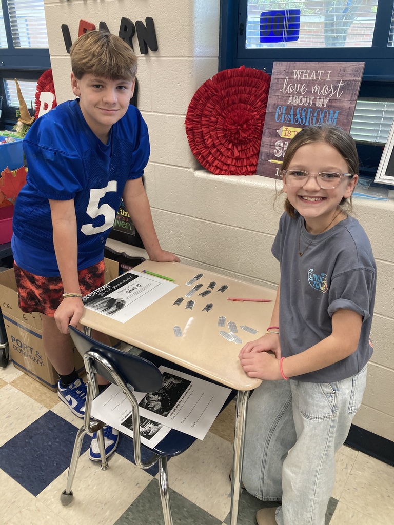 Students in Mrs. Bohnam’s 6th Grade ELA class put their grammar skills to the test with the engaging “Escape the Evil Grammarian” lesson!