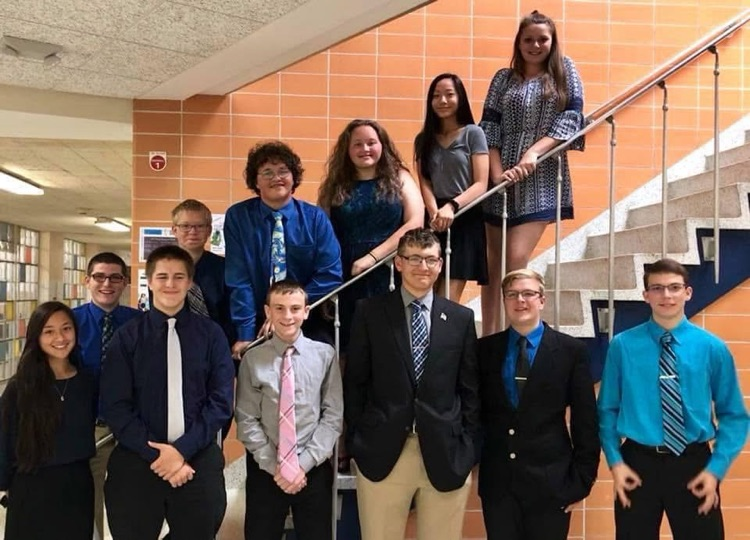 QB team posing on stairs 2018