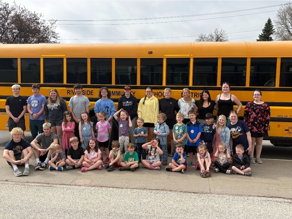 kindergarten students and seniors