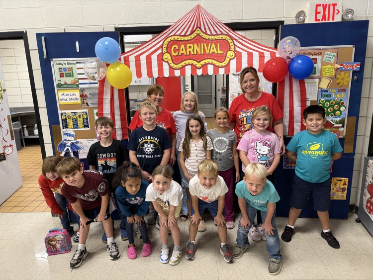 Ms Ravlin’s Second grade class