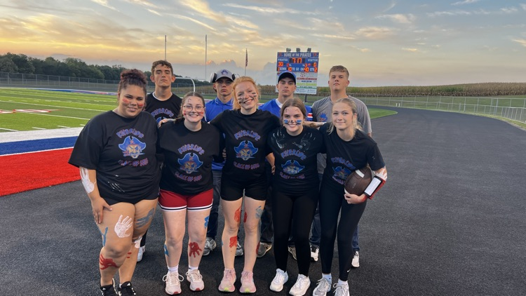 Powderpuff - Seniors