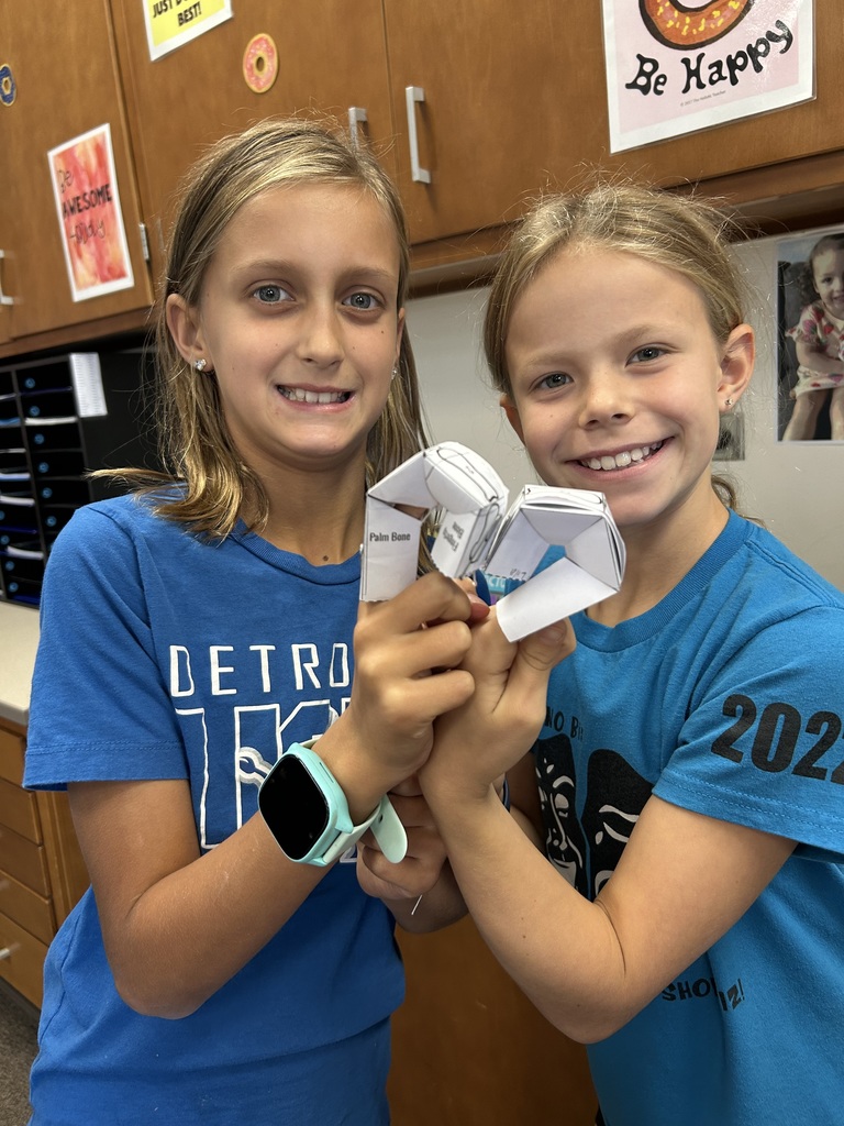 Students had fun learning about joints, muscles, and tendons this week in science class in Mrs. Lyson's room. They created robot fingers to demonstrate their understanding of the human body.