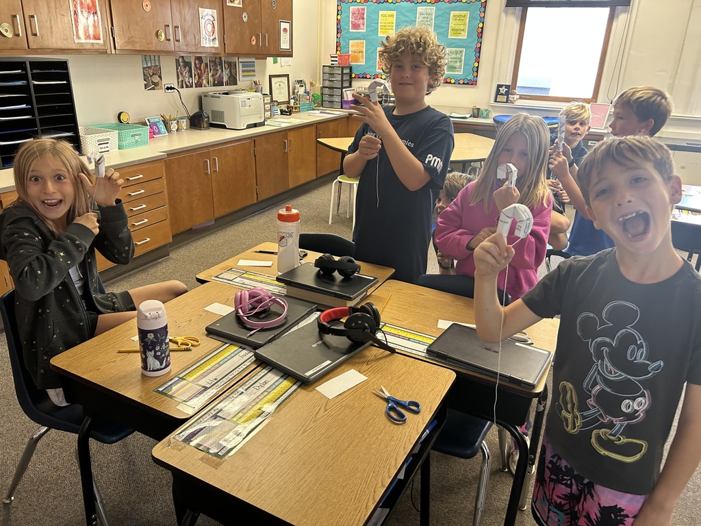 Students had fun learning about joints, muscles, and tendons this week in science class in Mrs. Lyson's room. They created robot fingers to demonstrate their understanding of the human body.
