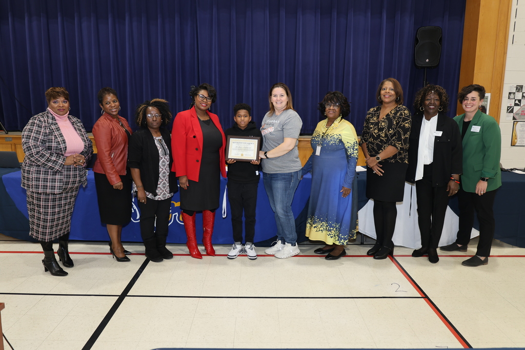 DeAntre Diamond receives the Riverview Excellence Award from the BOE on January 28. 