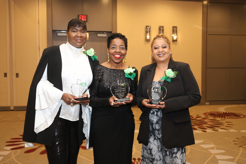 Mashonda Behling, Dr. Elizabeth Smith and Dr. Deretha Epps