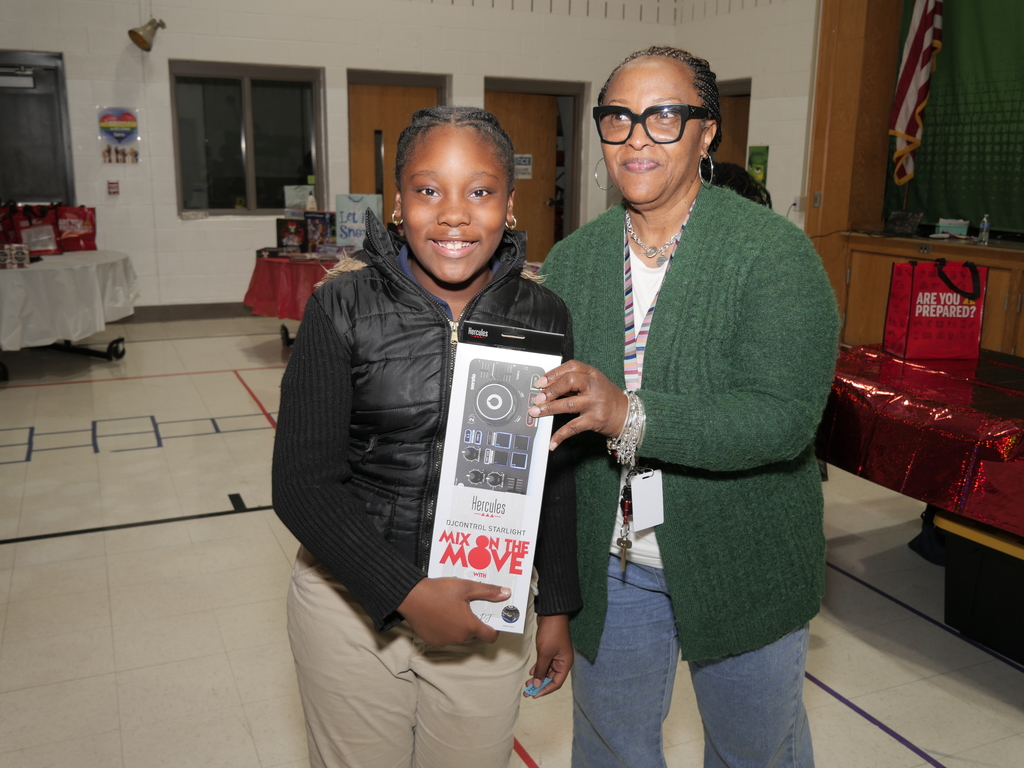 Family Engagement Holiday Event 