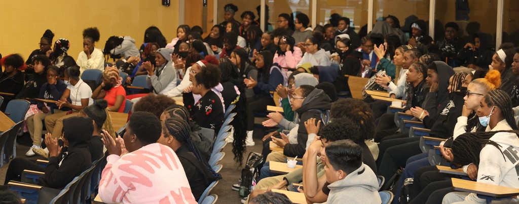 Westview Middle School's Next Step Ninth Grade panel discussion. High School scholars held a panel discussion to explain life at Riverview Gardens High School. 