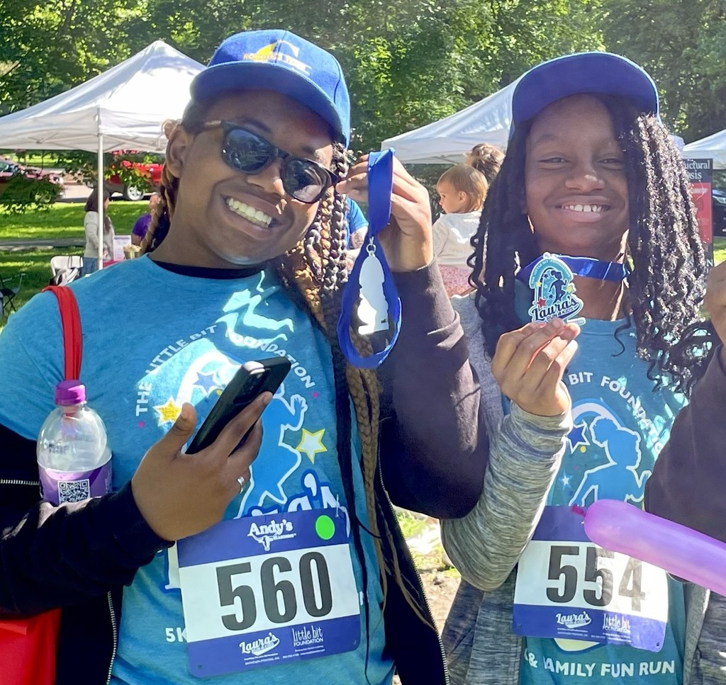CMS robotics team participates in Laura's Run 4 Kids. 