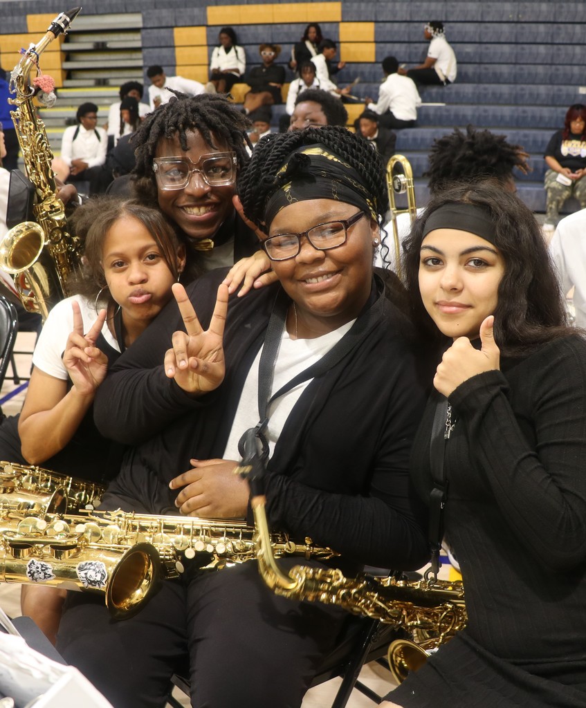 RGSD districtwide Fine Arts Festival. Thursday, April 30 from 5 pm to 8 pm at Riverview Gardens High School, 1218 Shepley Drive. Join us for artwork exhibits and live performances. 