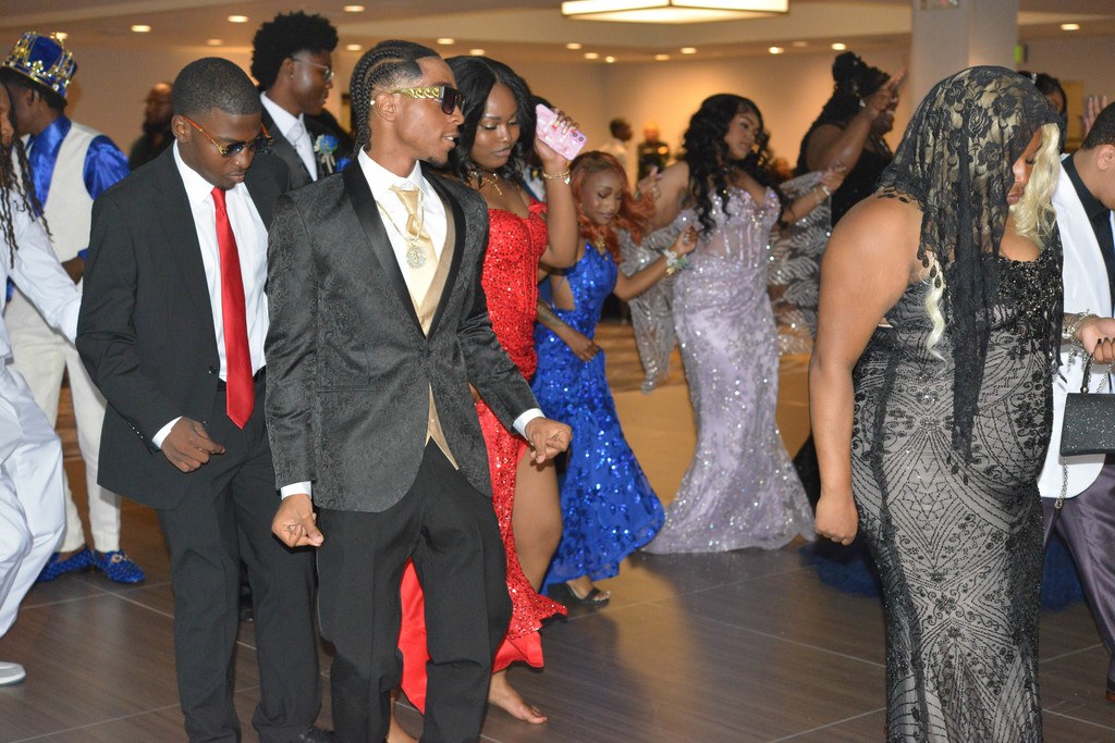 Dancing at RGHS prom
