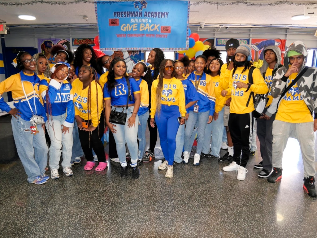 Freshman Give Back Day