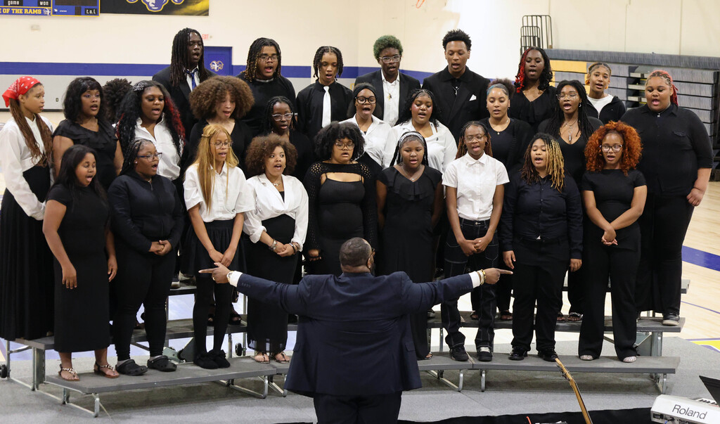 The RGHS choir performs at the Spring Concert