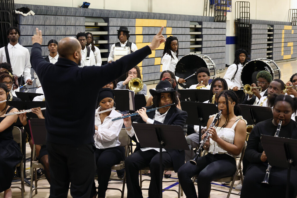 Mr. Nowden conducts RGHS musicians