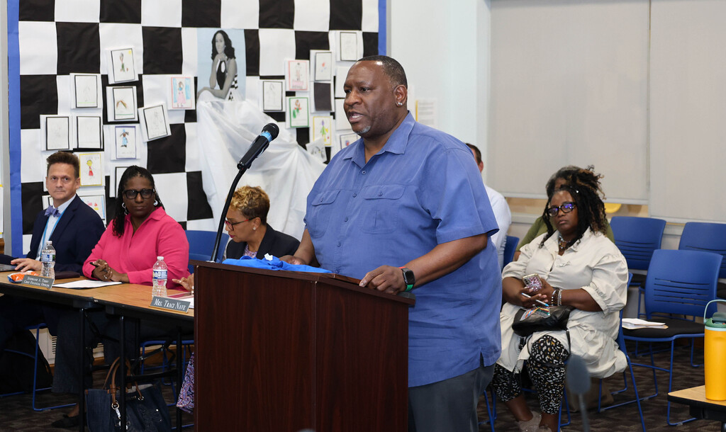 Marvin Crumer speaks at RGSD Board of Education meeting