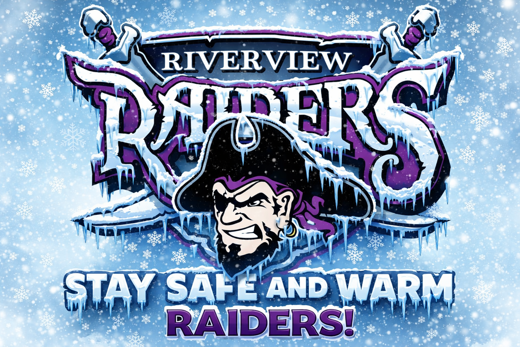 Raider mascot braves the icy storm