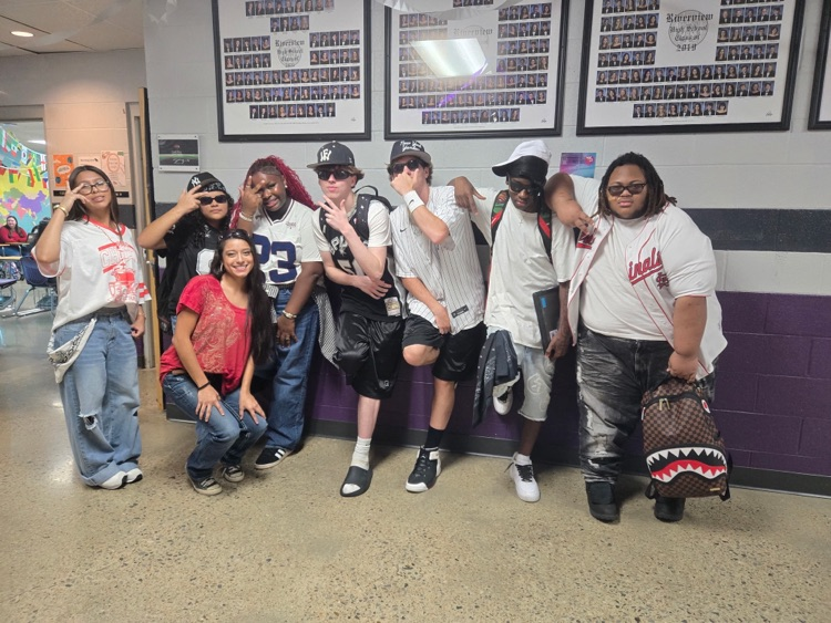 HS
