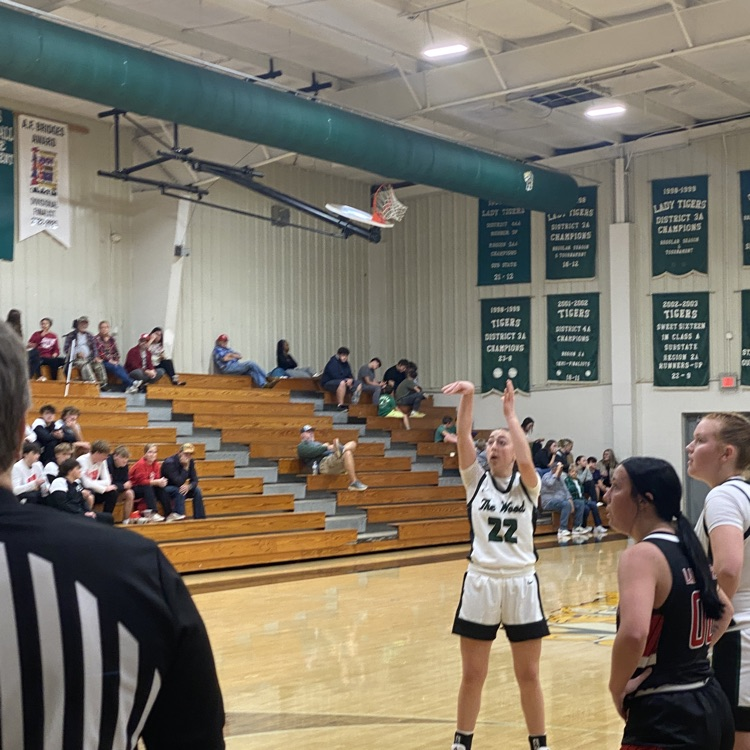 Dean nails the free throw!