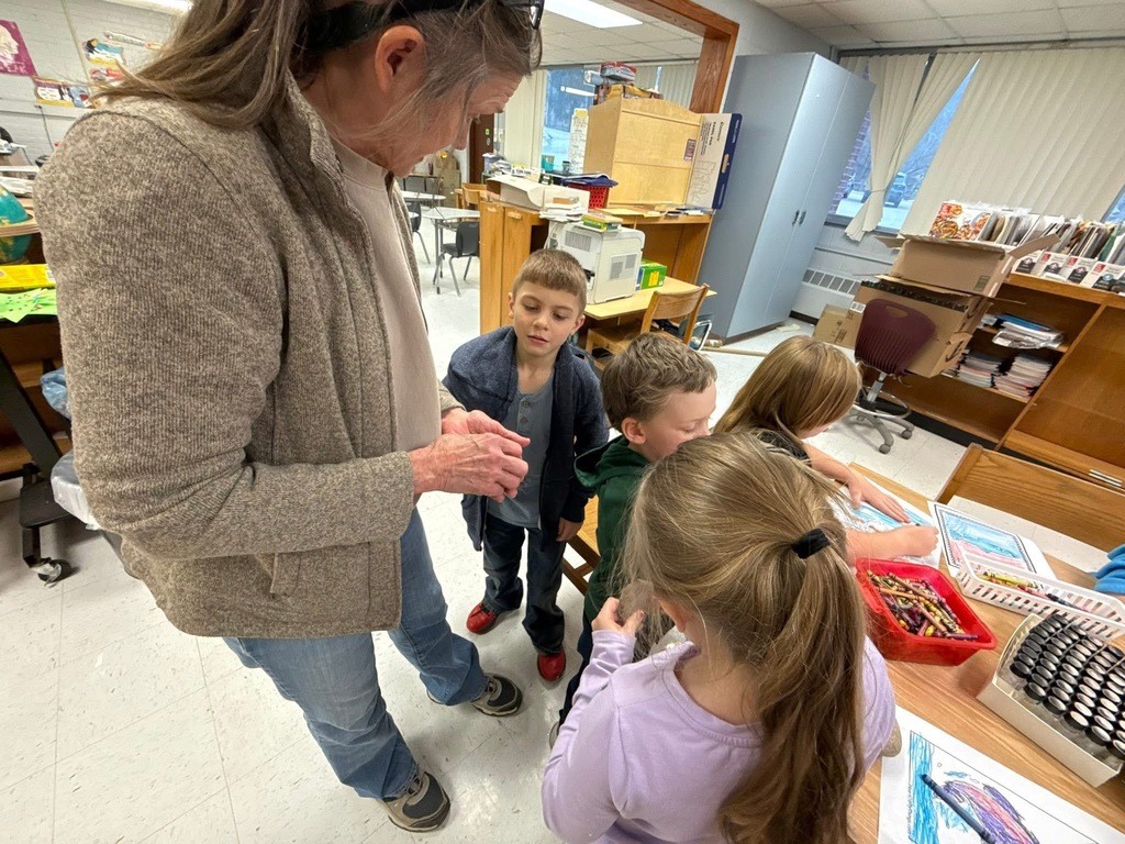 Linda Raines, partner in the Decota Consulting Company visited Walton SOAR students to discuss environmental engineering, what the job entails, and what it takes to become an engineer.