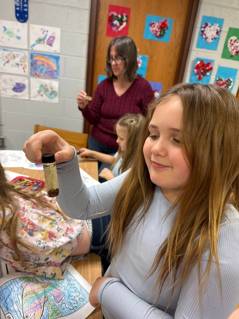 Linda Raines, partner in the Decota Consulting Company visited Walton SOAR students to discuss environmental engineering, what the job entails, and what it takes to become an engineer.