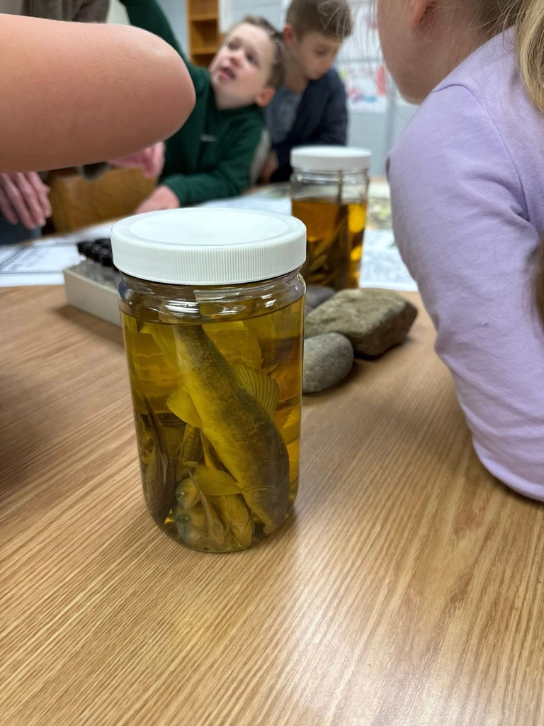 Linda Raines, partner in the Decota Consulting Company visited Walton SOAR students to discuss environmental engineering, what the job entails, and what it takes to become an engineer.