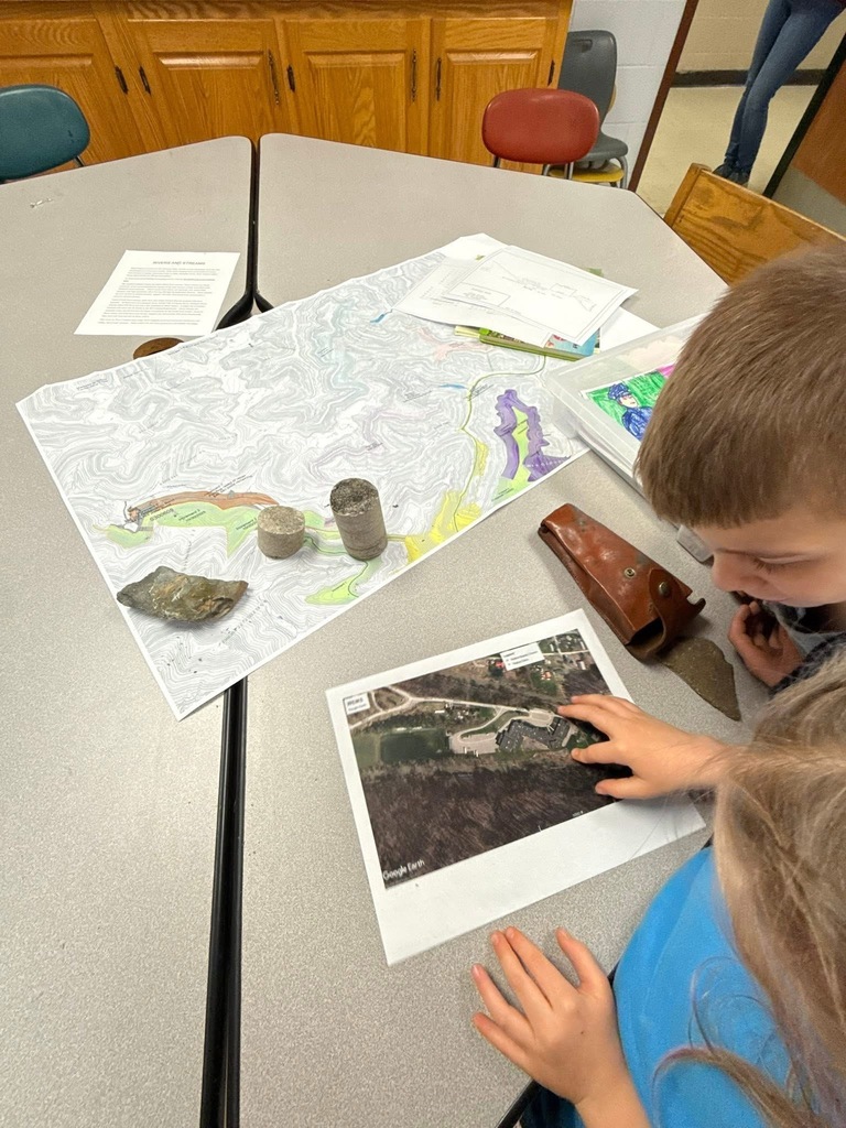 Linda Raines, partner in the Decota Consulting Company visited Walton SOAR students to discuss environmental engineering, what the job entails, and what it takes to become an engineer.