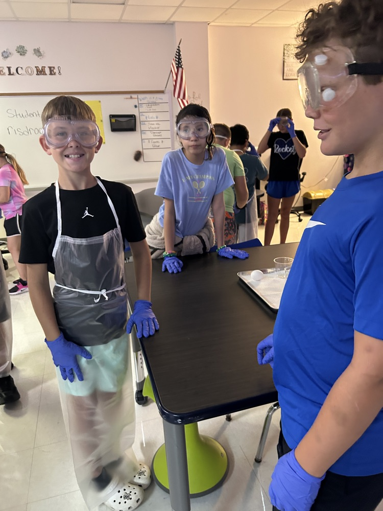 1st Explore Lab