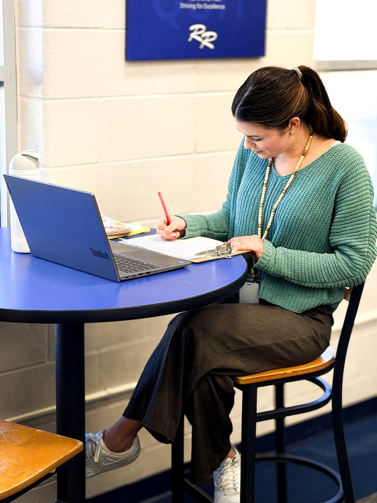 Resident intern, London Zirretta studying in the library