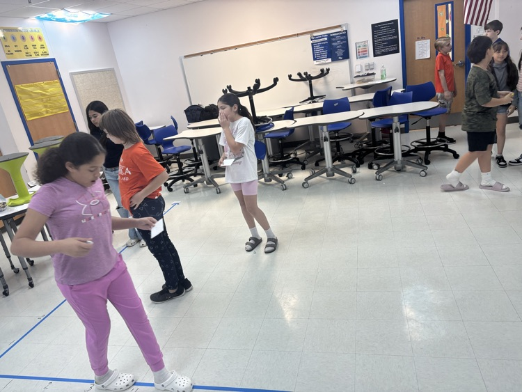 Graphing order pairs in Quadrant I in WIN