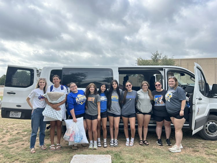 Headed to HSU for cheer camp! 