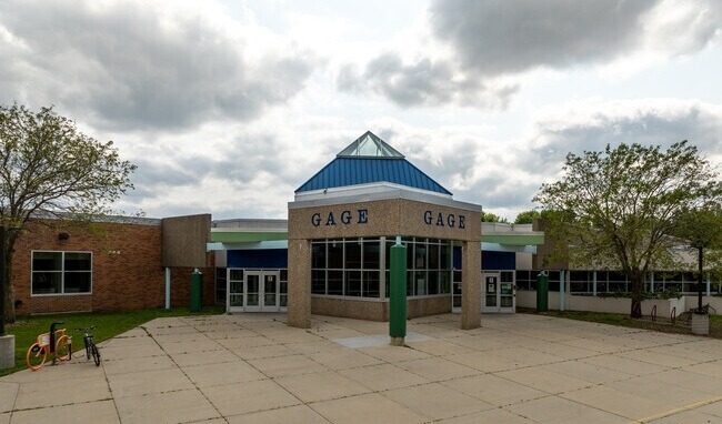 Exterior of the front entrance of Gage Elementary School
