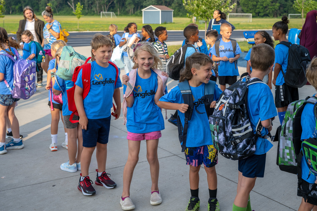 Longfellow students waiting in line for the bell