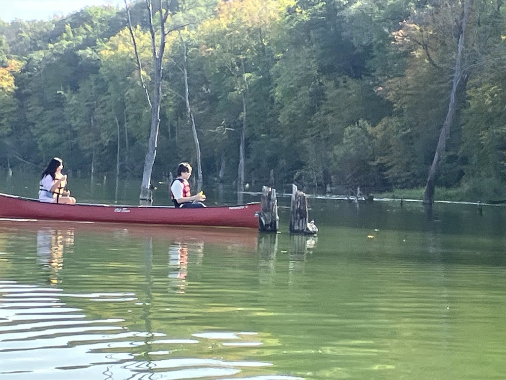 Students canoeing at Chester Woods.