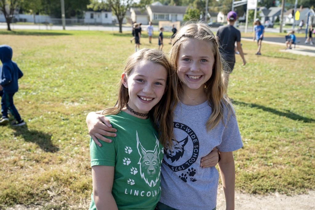 Lincoln students posing for a photo