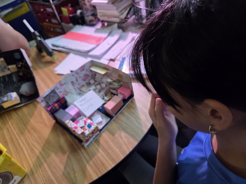 Assembling dream bedrooms