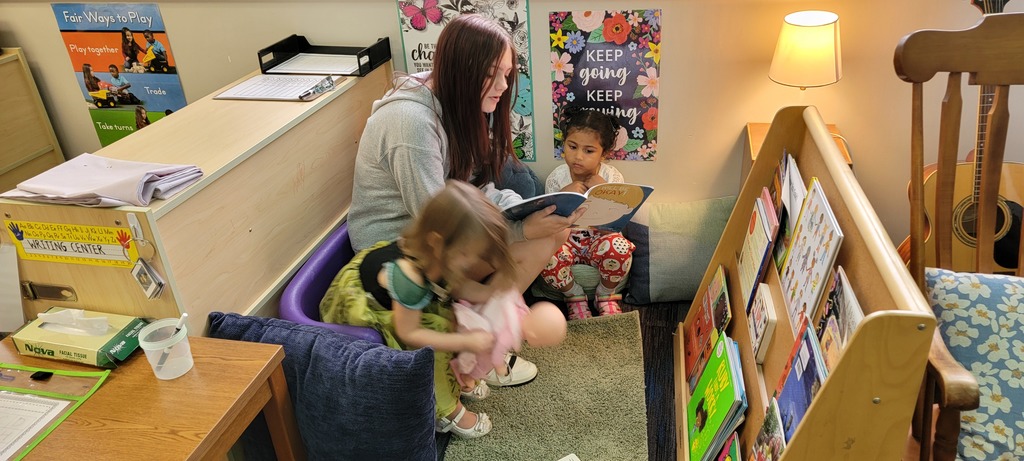 ALC students volunteer with Early Childhood Education.