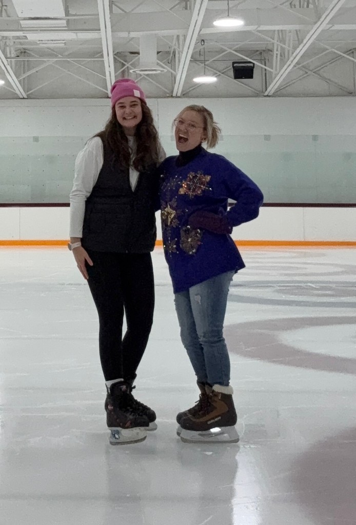 ALC students/staff ice skate at the Rec Center