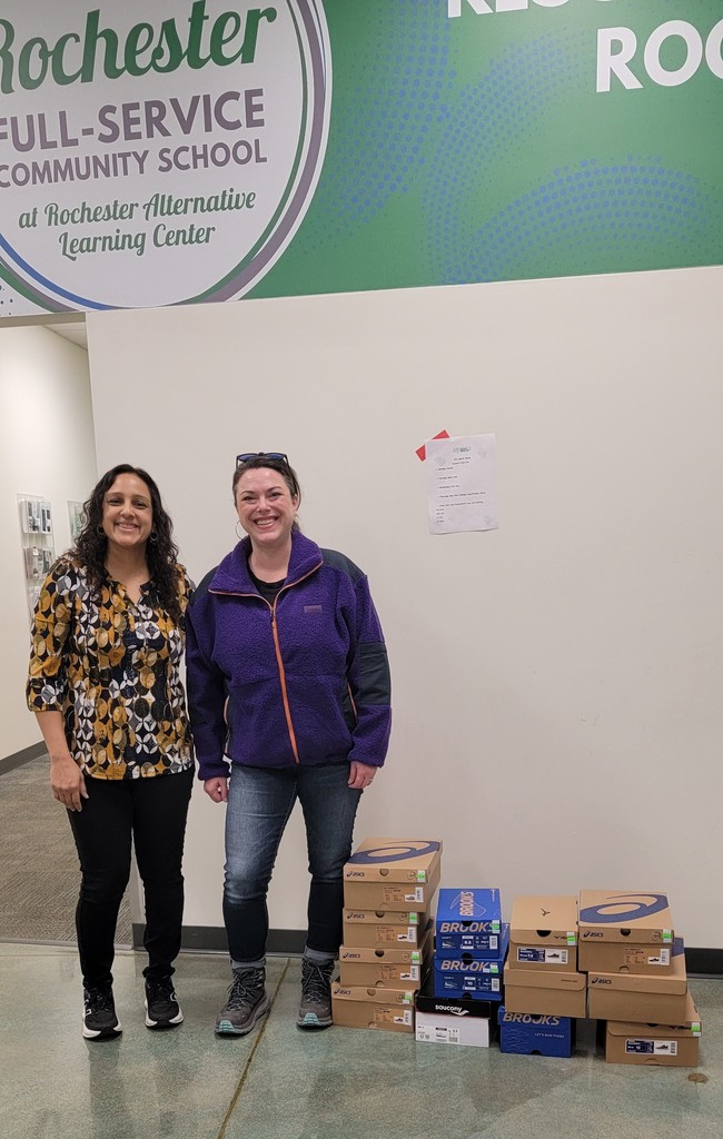 TerraLoco shoes donation to the ALC