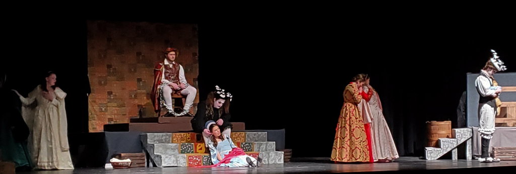 Students in Mayo One Act play