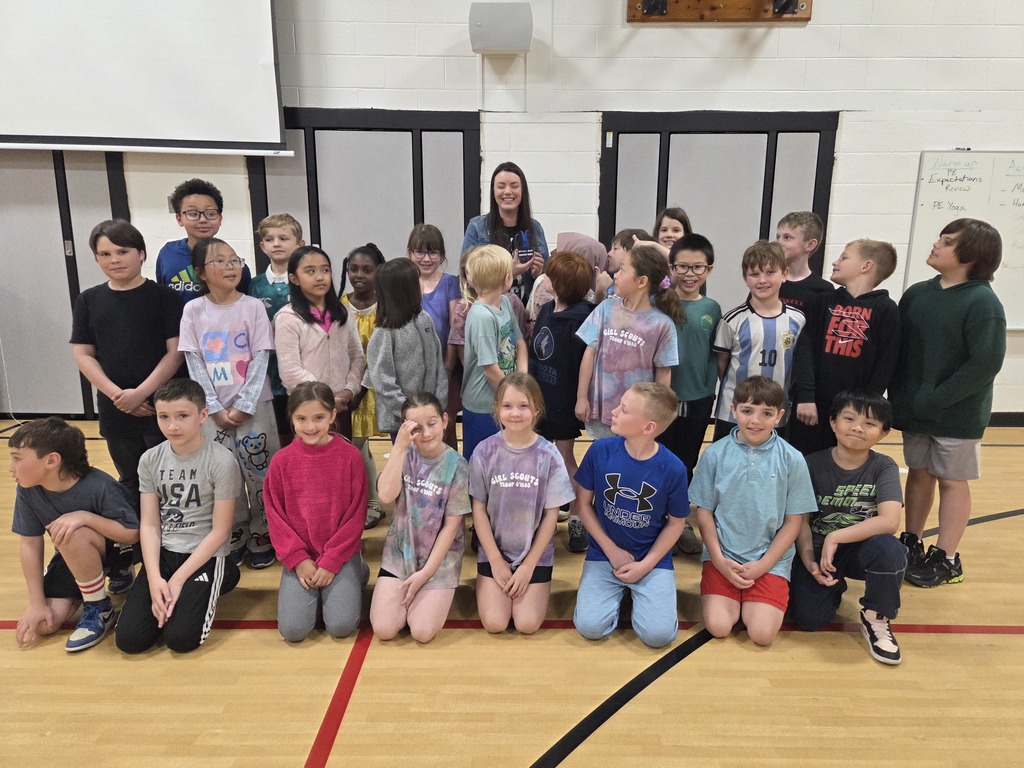 Mrs. Howes and her 3rd graders