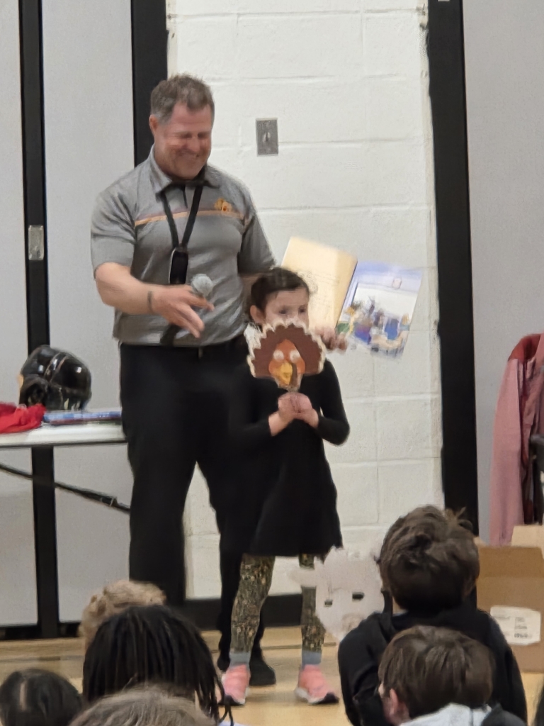 Author visit Coach Sloth 